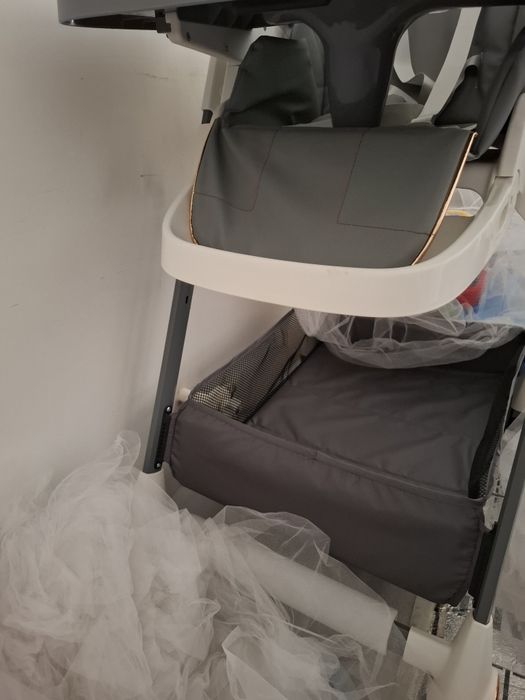 Bolalar ovqatlanadigan stuli