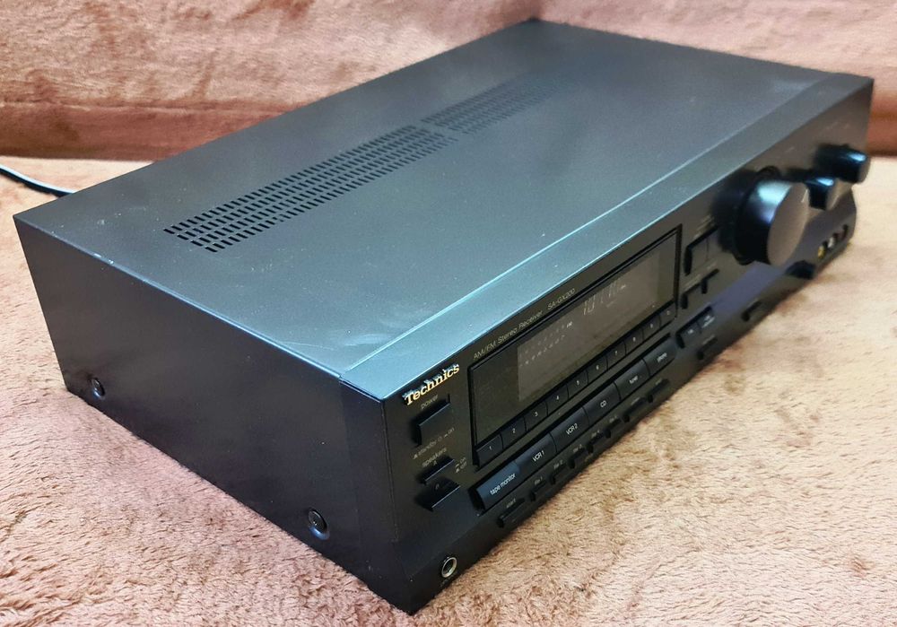 Technics SA-GX200 amplituner 2X60W pe 8 Ohm