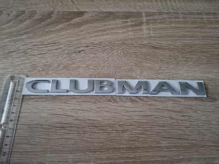 сребриста емблема MINI Cooper Clubman