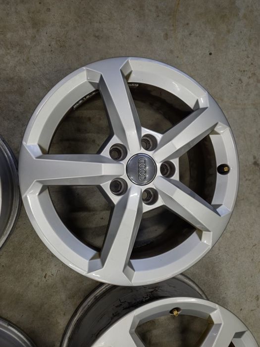 Jante Audi Q2 A3 R16 originale// Vw Golf 5 6 7 8 Touran Caddy / Skoda