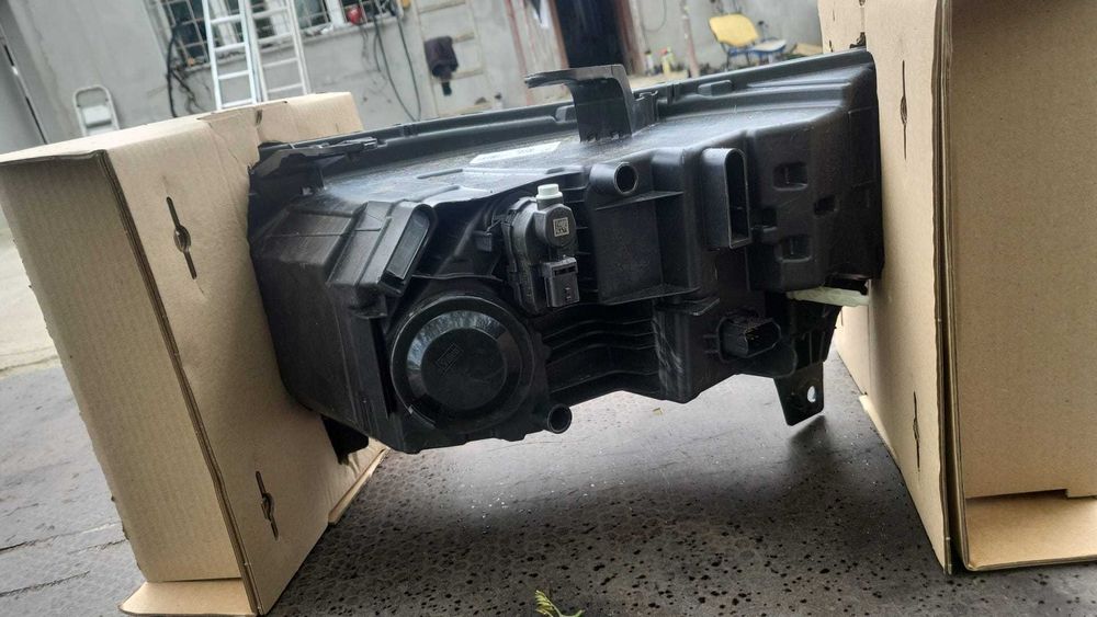 far dreapta dacia duster full led