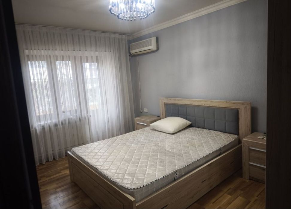 Сдаётся 3/2/5 Буюк ипак йули (метро Горького)