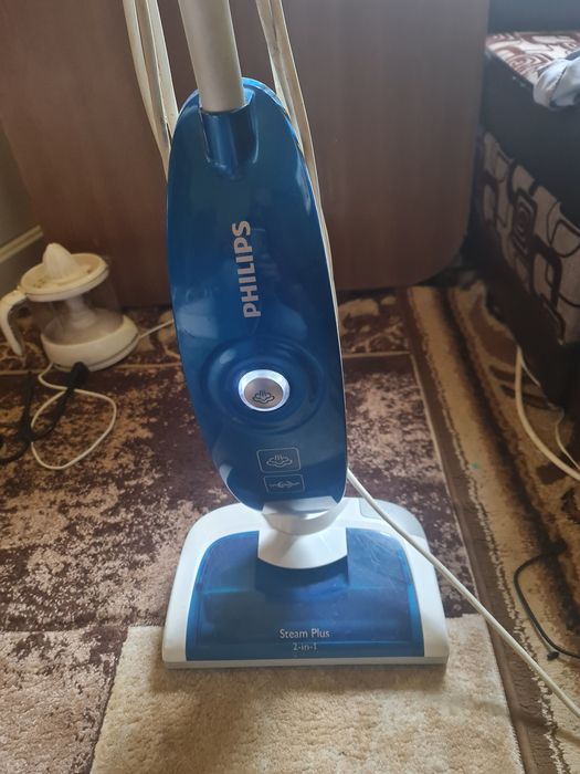 Vând aspirator Philips profesional