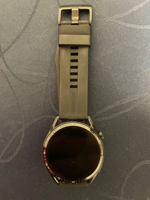 Часовник Huawei GT3