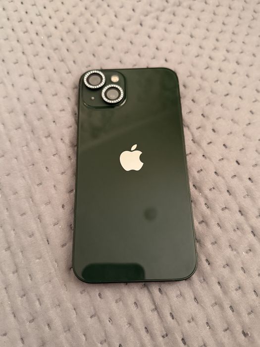 Айфон 13 256гб.