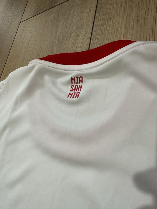 Оригинална тениска adidas FC Bayern Munich – НОВА