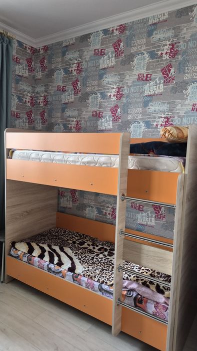 Двухярусная кровать