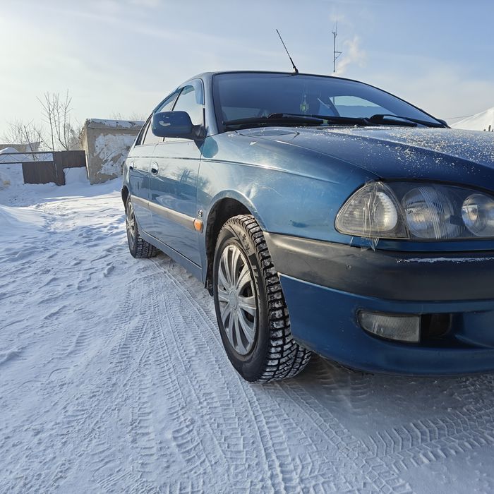 Продам Тойота Авенсис