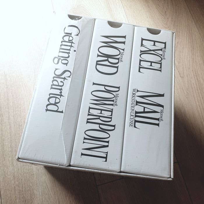 Microsoft Office 4.2 1994 retail pack FOARTE RAR pentru COLECTIE