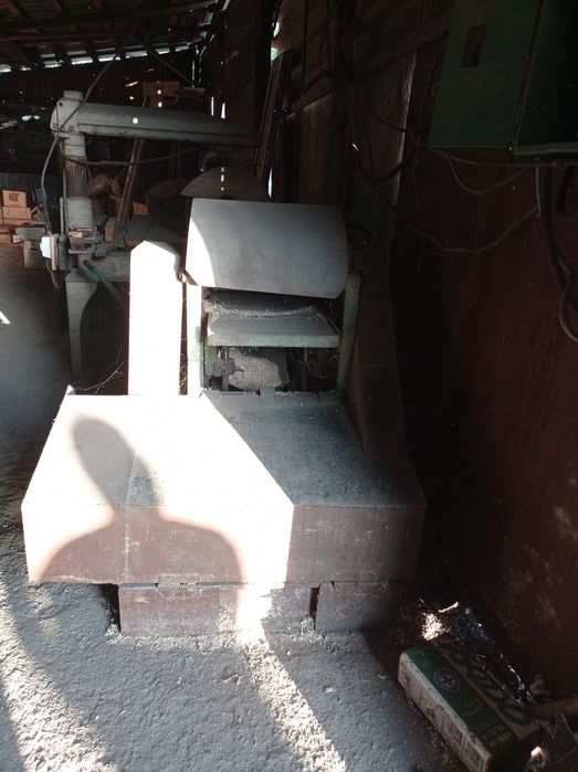 Продам станки  деревообрабатывающие