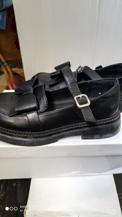 Продам туфли 34 размера