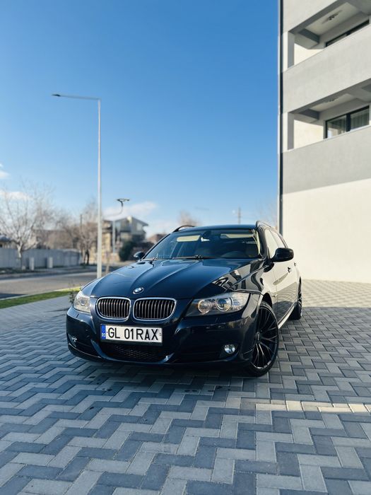 Vând BMW seria 3 (320d)