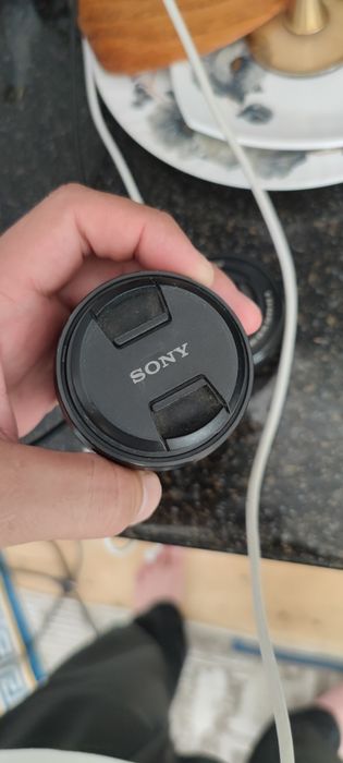 Sony E 50mm f/1.8 OSS