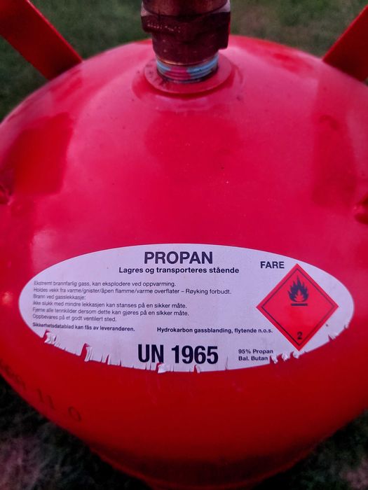 Vand butelie pentru rulota