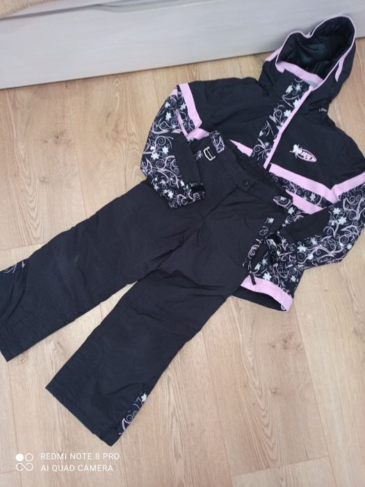 Страхотен ски екип от Италия