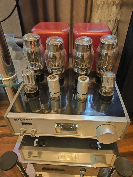 Ламповый усилитель.Еденичный авторский экземпляр. Уникальный звук.