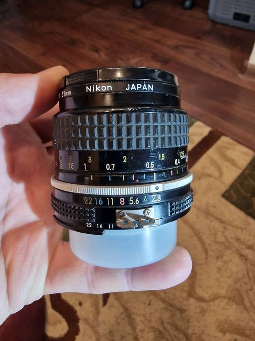 Obiectiv foto Nikon Nikkor 24mm f2.8 mf