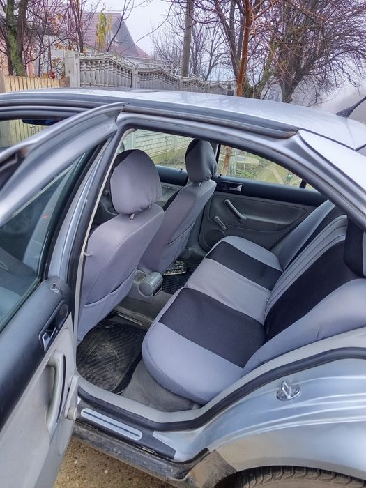 Volkswagen Bora 1.6 benzina