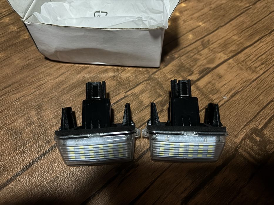 LED плафони за номер TOYOTA