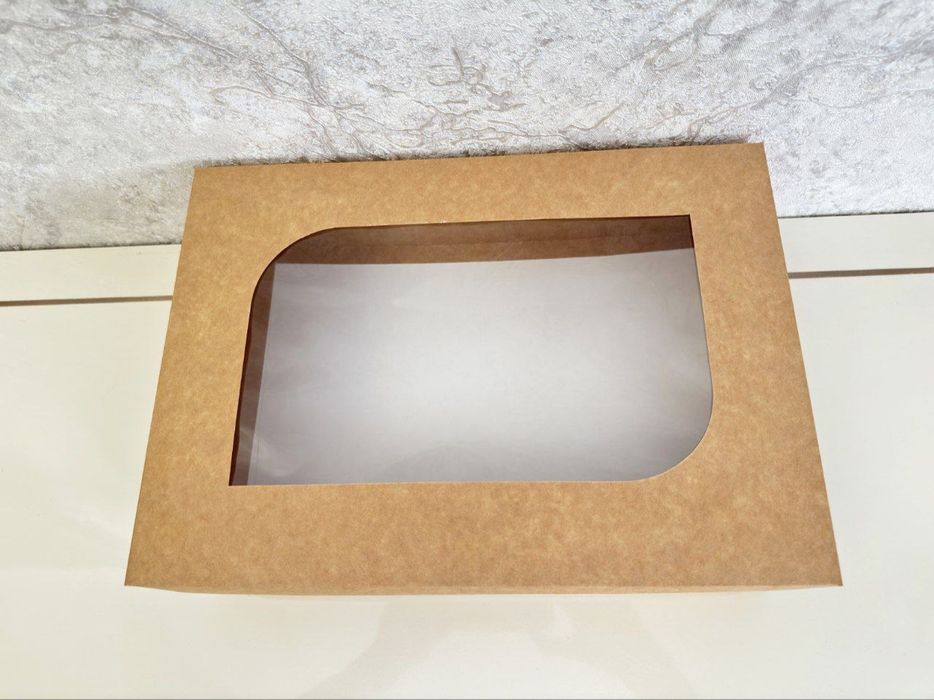 Картонная коробка большая