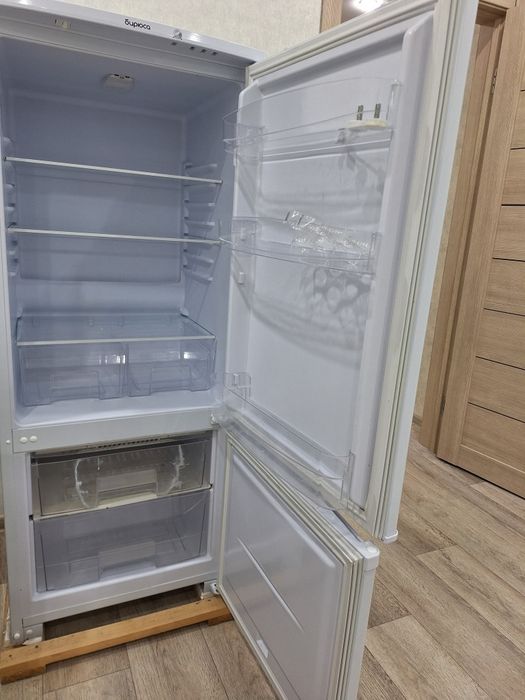 Продам холодильник Бирюса 151 модель
