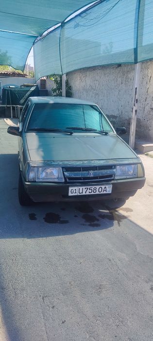 Авто ВАЗ 2108  продаю