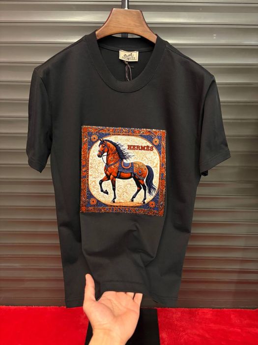 Tricou negru calitate premium Hermes