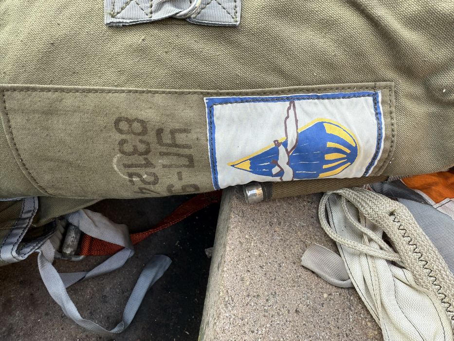 Продавам парашут