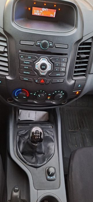 Ford Ranger 2012 2.2 Diesel 4x4 Autoutilitara 4 locuri