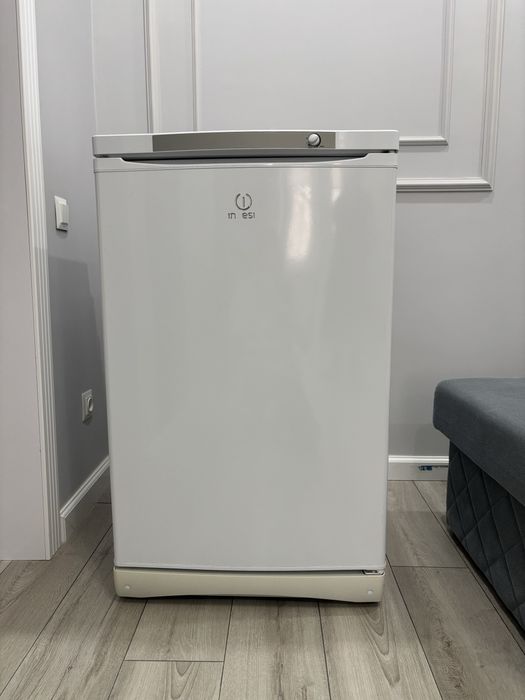 Морозильник INDESIT