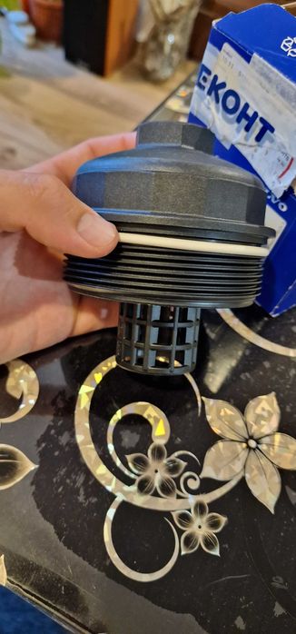 Нова оригинална OEM капачка маслен филтър за Volvo p/n.: 30677346