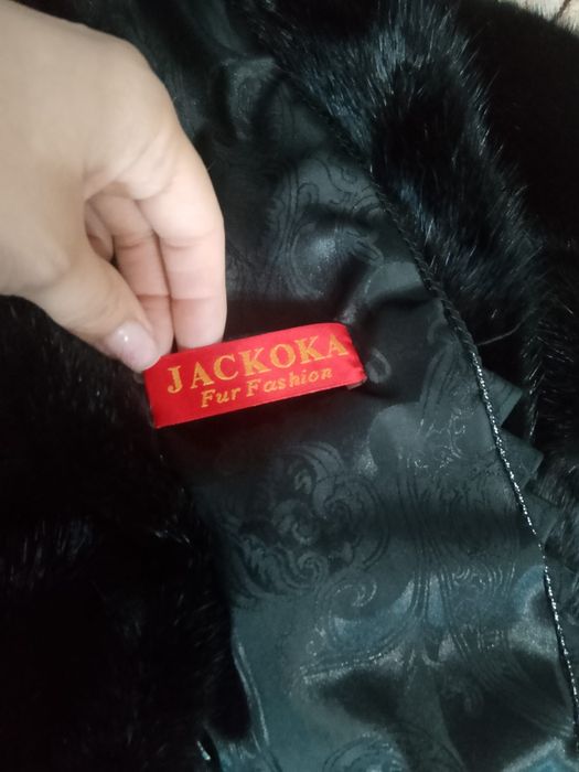 Продам Шубу  норковую срочно