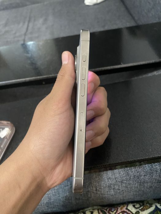 iPhone 15 pro 128 gb