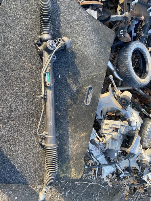 Кормилна рейка за пасат б5