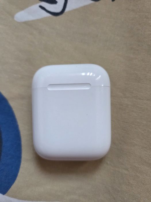 Vând casti bluetooth
