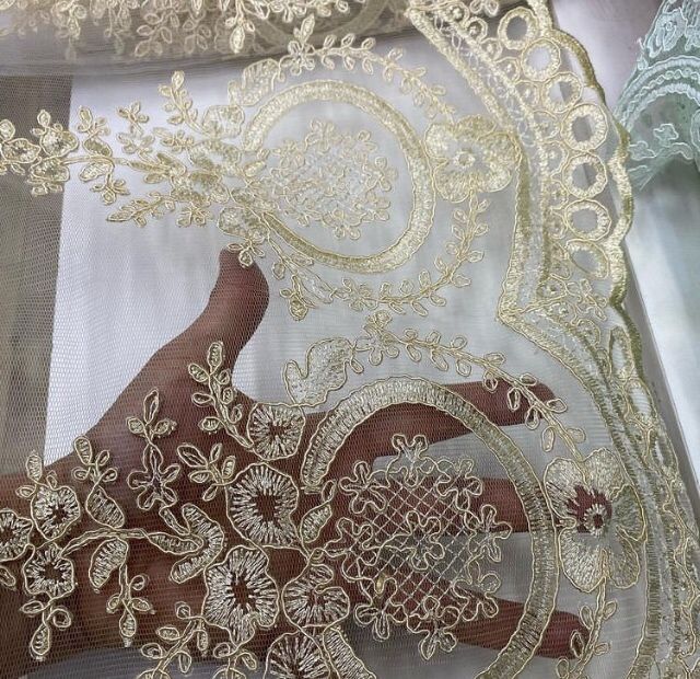 Пошив штор, чехлов, покрывал