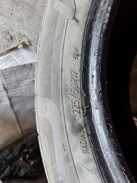Продам летние шины 225/50/17