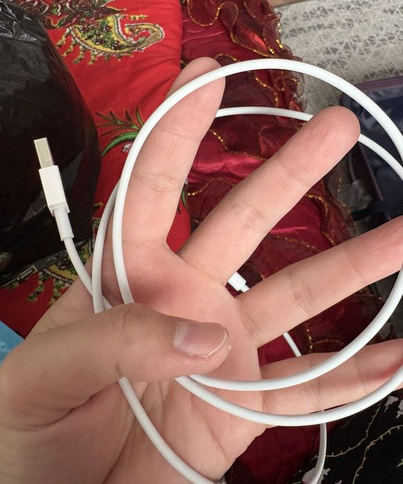 Кабель для мобильных устройств Apple Lightning