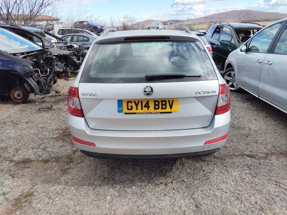 Шкода Октавия комби 1.6 тди 2015 год