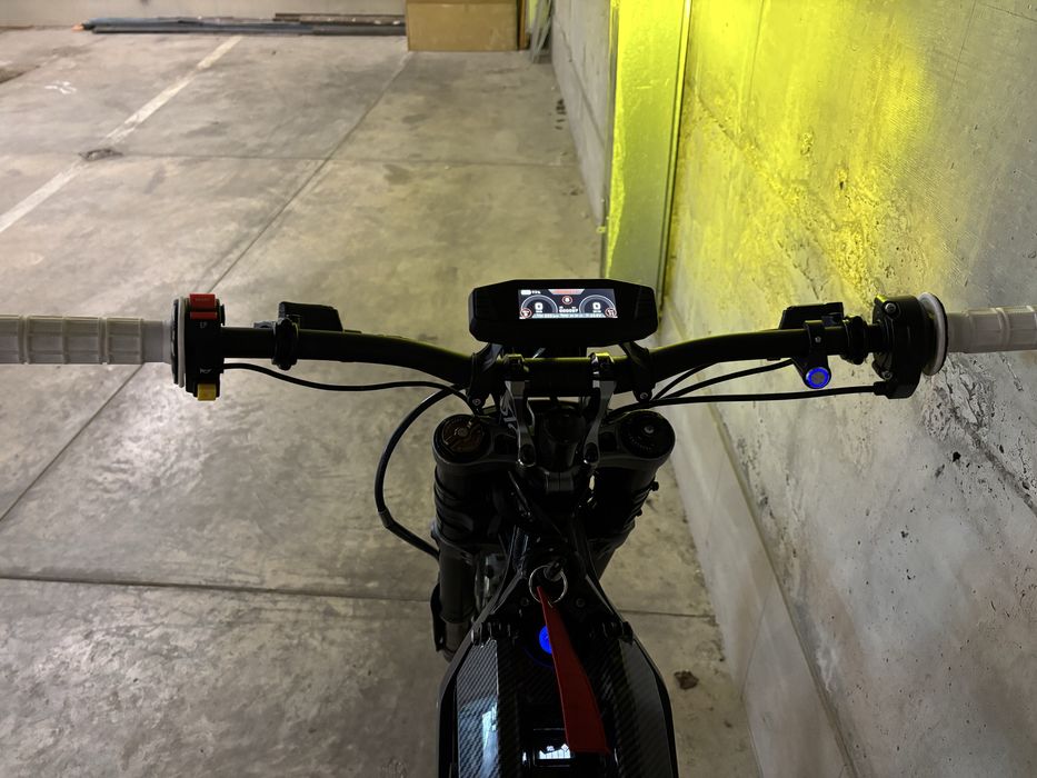 Surron LBX 2024 Far Driver