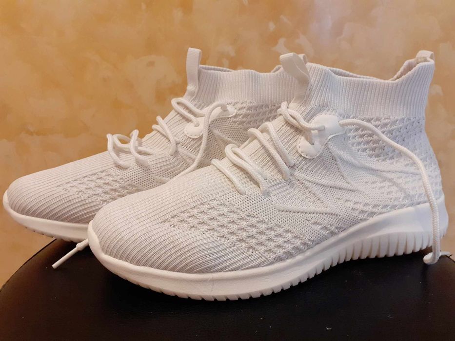 Бели маратонки -унисекс