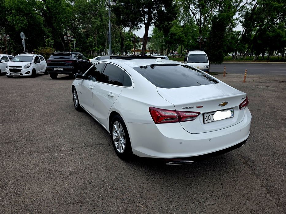 Chevrolet Malibu 2022 — 5