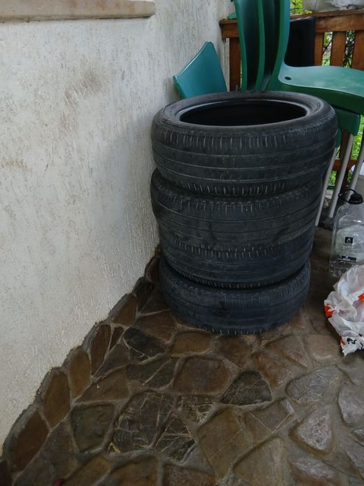 Vând anvelope 185/55R16