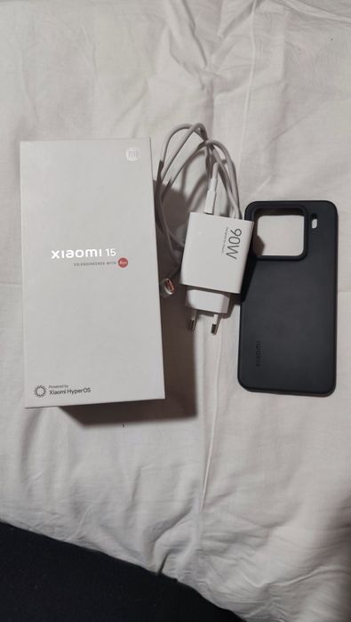 Xiaomi 15 почти новый