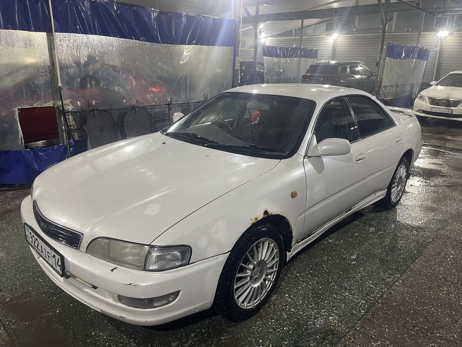 Тойота корона ексив