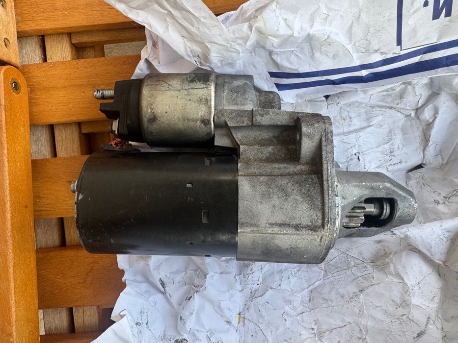 Стартер от Mercedes GL500