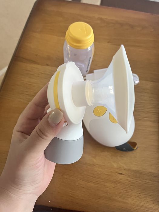 Pompa de san electrica Medela Solo, Bifazica, model 2021