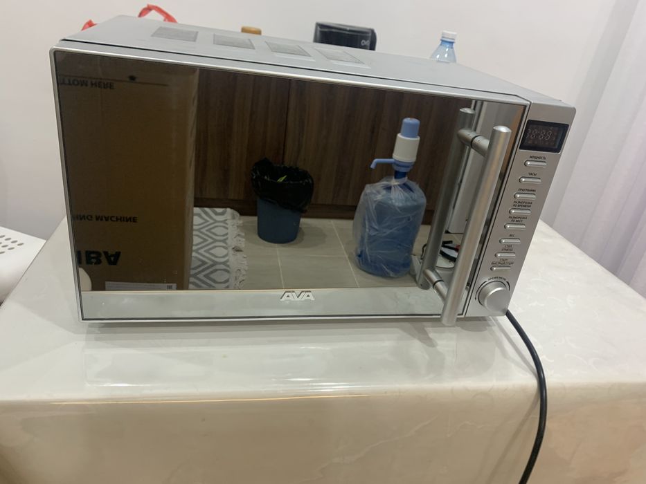 Микровалновка работает