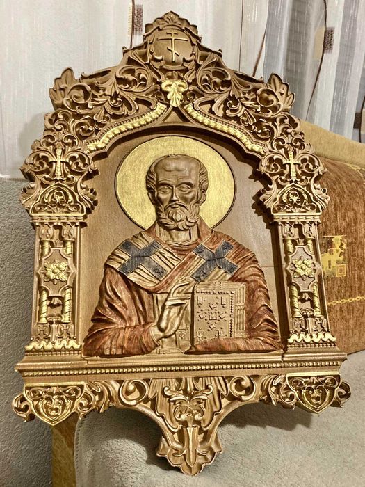 Икони - Дърворезба връху масивна дървесина, Алуминий, Мрамор !