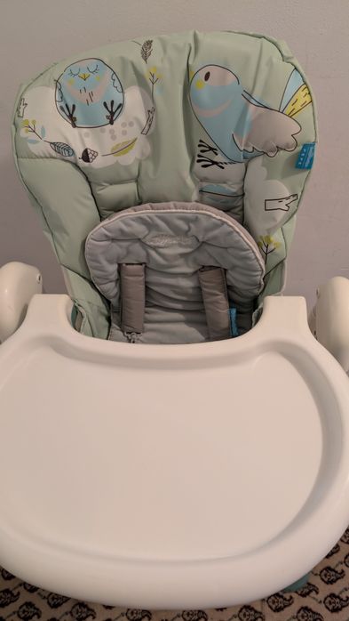 Vând scaun-masă copii